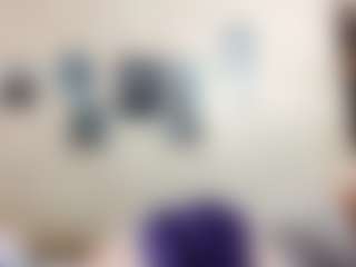 AdrieneFrock's Live Sex Cam Show