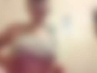 AdrieneFrock's Live Sex Cam Show