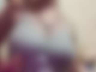 Live cam show with AdrieneFrock - Cute on liverealitysex.com