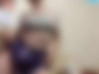 Live cam show with AdrieneFrock - Blue Eyes on Chatstar