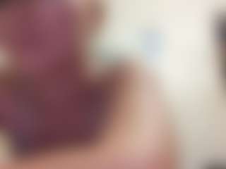 Live cam show with AdrieneFrock - Granny Squirt on nudelive.tv