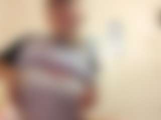Live cam show with AdrieneFrock - Blue Eyes on sexylive.show