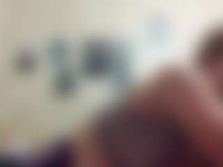 AdrieneFrock's Live Sex Cam Show