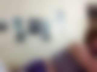 AdrieneFrock's Live Sex Cam Show