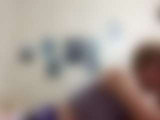 Live cam show with AdrieneFrock - BBW Small Tits on Camversity
