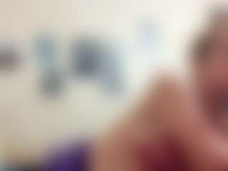 Live cam show with AdrieneFrock - Blonde Hair on TeamSkeetLive