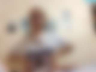 Live cam show with AdrieneFrock - BBW on Camsoda
