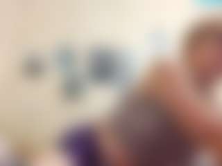 Live cam show with AdrieneFrock - Granny on Camsoda