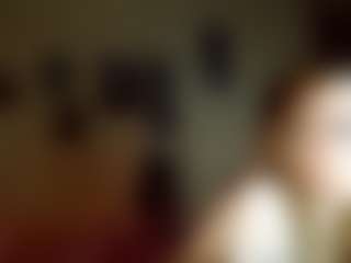 AdrieneFrock's Live Sex Cam Show