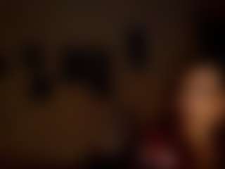 Live cam show with AdrieneFrock - Blue Eyes on slutload