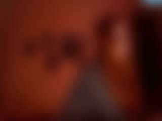 Live cam show with AdrieneFrock - Bondage on SquirtSoMuch