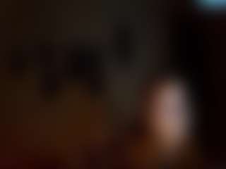 AdrieneFrock's Live Sex Cam Show
