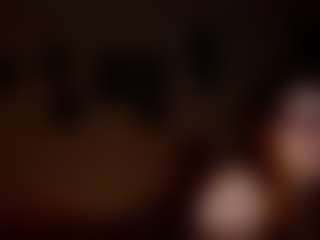 Live cam show with AdrieneFrock - Blue Eyes on StripNow