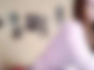 Live cam show with AdrieneFrock - Body Massage on madthumbs