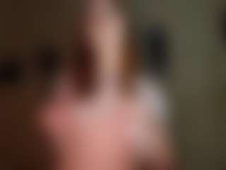 AdrieneFrock's Live Sex Cam Show