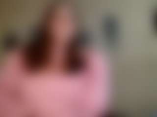 Live cam show with AdrieneFrock - Granny Squirt on CamwithHer