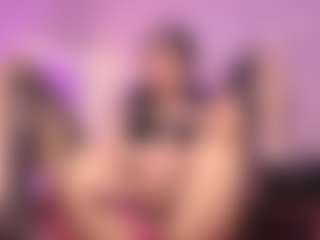 cyrus-tay's Live Sex Cam Show