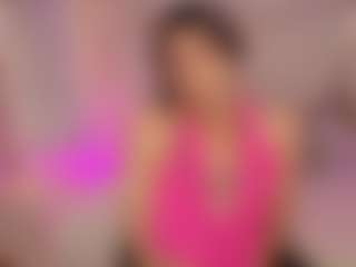 Live cam show with cyrus-tay - Spanish on Camsoda | colombia