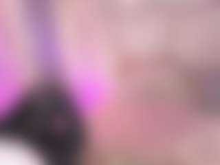 Live cam show with cyrus-tay - Smoking on Camsoda