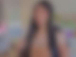 Show in cam erotica live di cyrus-tay