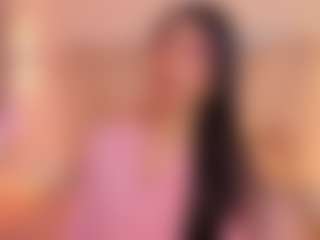 Live cam show with cyrus-tay - Colombia on Camsoda