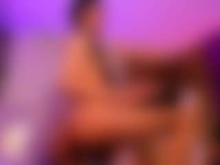 cyrus-tay's Live Sex Cam Show