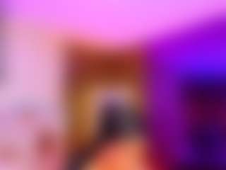 Live cam show with cyrus-tay - Bbc on Camsoda