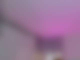 Live cam show with damian-tay - Black Hair on SmokeAndPoke