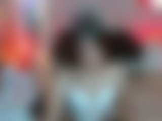 Live cam show with damian-tay - Lean on boobsie.com