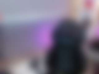 Live cam show with damian-tay - Uk on Milfs Live | colombia