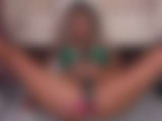 emmabestsquirt's Live Sex Cam Show