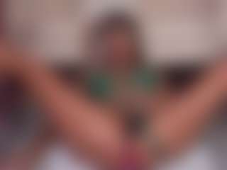 emmabestsquirt's Live Sex Cam Show