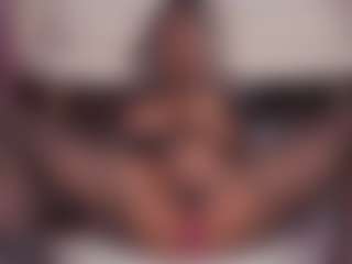 emmabestsquirt's Live Sex Cam Show