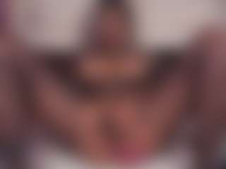 emmabestsquirt's Live Sex Cam Show