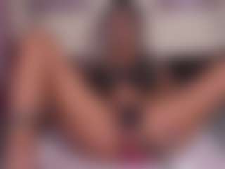 emmabestsquirt's Live Sex Cam Show