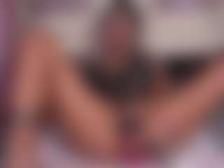 emmabestsquirt's Live Sex Cam Show