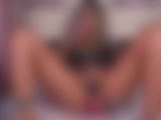 emmabestsquirt's Live Sex Cam Show