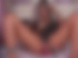 emmabestsquirt's Live Sex Cam Show