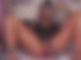emmabestsquirt's Live Sex Cam Show