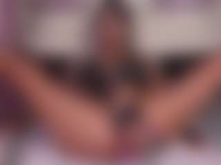emmabestsquirt's Live Sex Cam Show