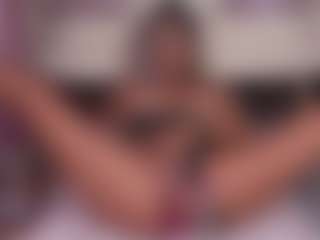 emmabestsquirt's Live Sex Cam Show