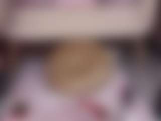 emmabestsquirt's Live Sex Cam Show