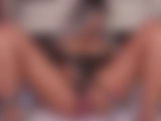emmabestsquirt's Live Sex Cam Show