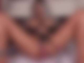 emmabestsquirt's Live Sex Cam Show
