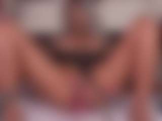 emmabestsquirt's Live Sex Cam Show