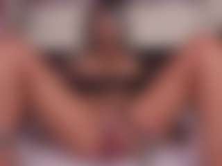 emmabestsquirt's Live Sex Cam Show