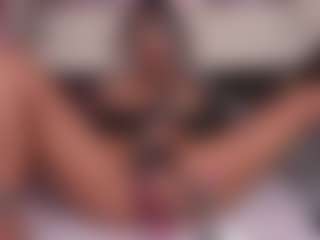 emmabestsquirt's Live Sex Cam Show