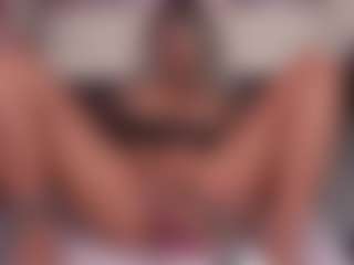 emmabestsquirt's Live Sex Cam Show