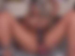 emmabestsquirt's Live Sex Cam Show