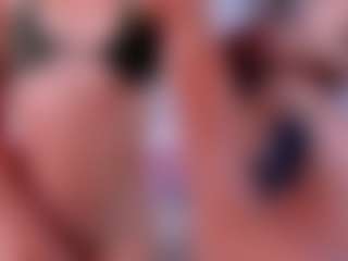 ivyrussel's Live Sex Cam Show